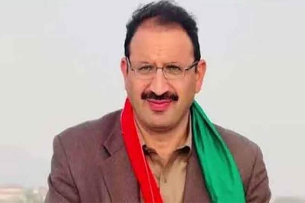 سوہیل آفریدی اس وقت تک وزیراعلیٰ خیبرپختونخوا رہیں گے جب تک عمران خان کوئی اور فیصلہ نہ کریں: جونیڈ اکبر