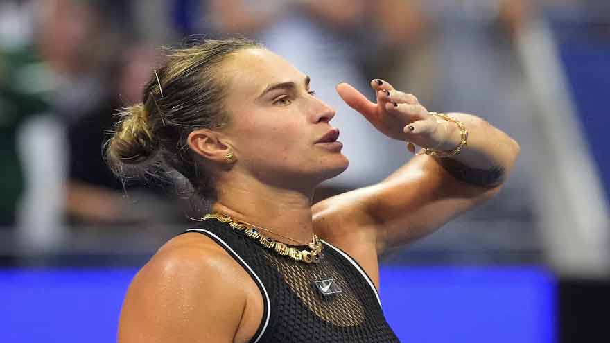 Sabalenka Crushes Iatcenko 6-1, 6-1 at US Open