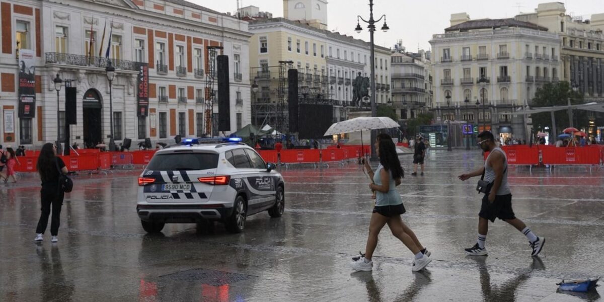 Deadly Floods Swamp Spain's Mediterranean Coast as Storms Batter Catalonia and Valencia