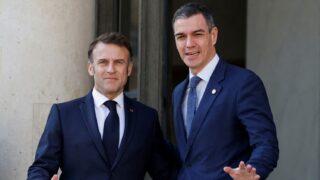Spain Brings Public Debt Below 100% of GDP as France Struggles With Soaring Interest Costs