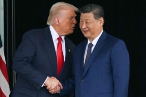 US Ambassador Claims Trump Offered to Sell Weapons to China, White House Denies