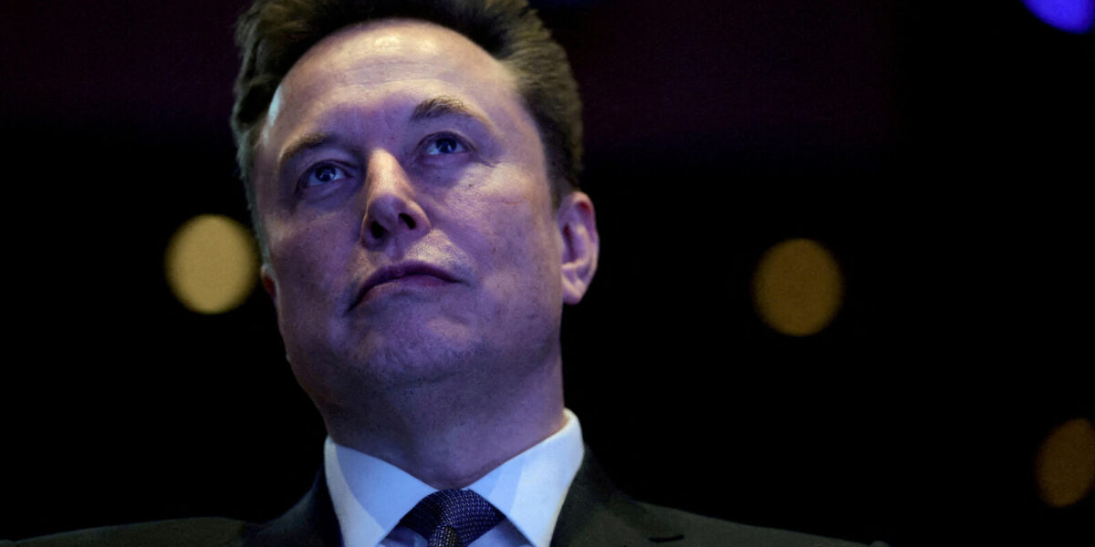 Ukraine Seeks Starlink Alternatives Amid Musk Strike Restrictions