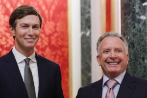 US Envoys Head to Kyiv with New Peace Plan
