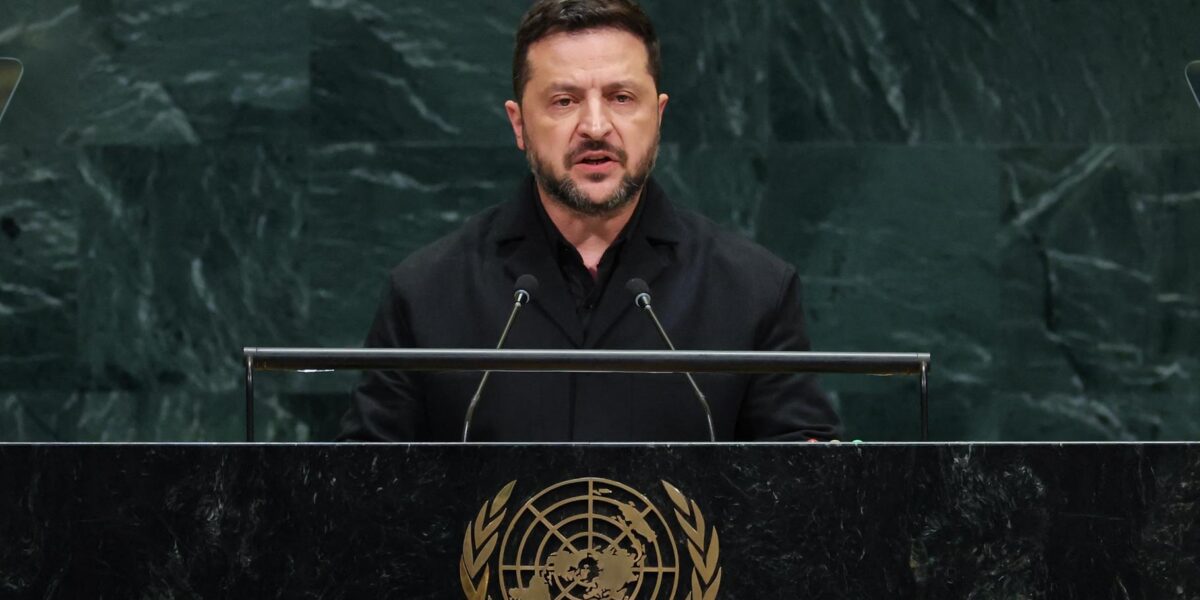 Zelensky Accuses France of Weakening Russia Sanctions to Free Detained Citizen