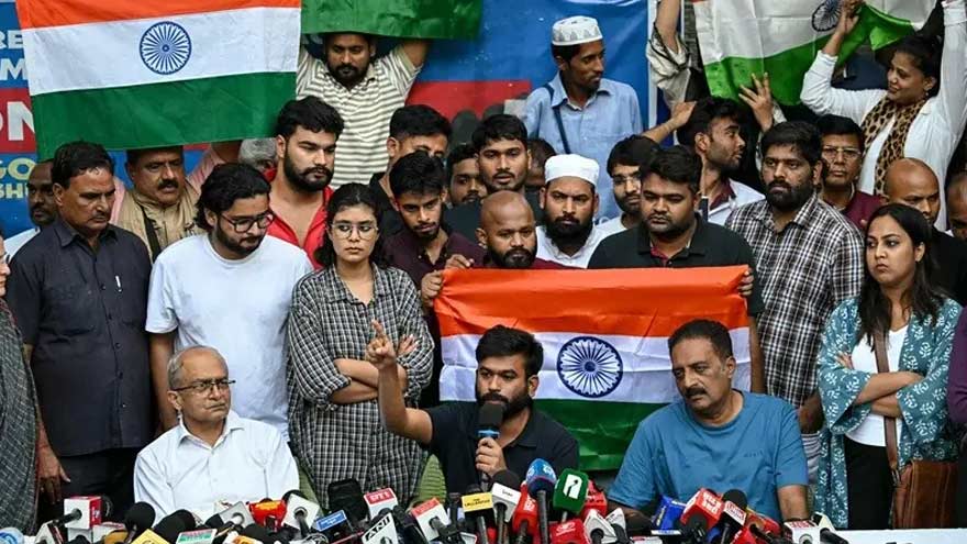 Delhi Shuts Central Park as Protests Escalate Over India's Voter Roll Revision
