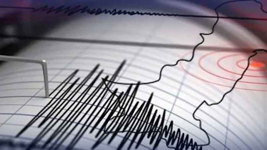 Magnitude 5.9 Earthquake Rattles Balochistan's Khuzdar, Residents Flee in Panic