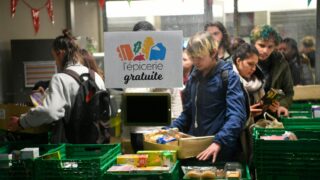 Food Insecurity in France: One in Eight Adults Struggles to Eat, Young People Hit Hardest