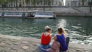 France Basks in Summer-Like Warmth Before Dramatic Polar Chill Hits