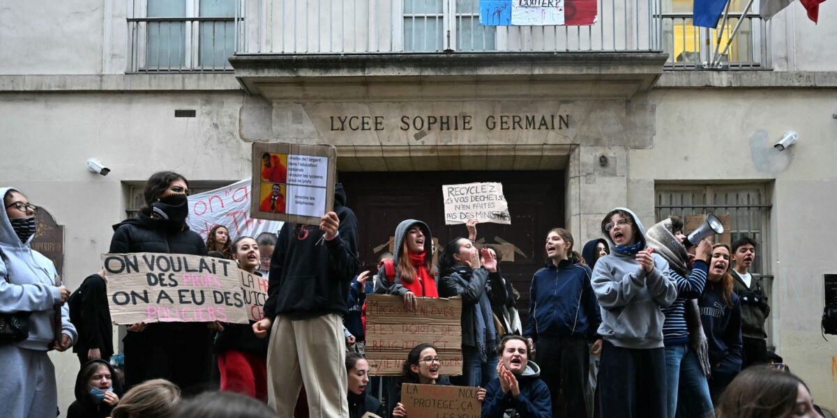 Caught in the Crossfire: French Middle Schoolers Lose Class Time as High School Blockades Grip Paris