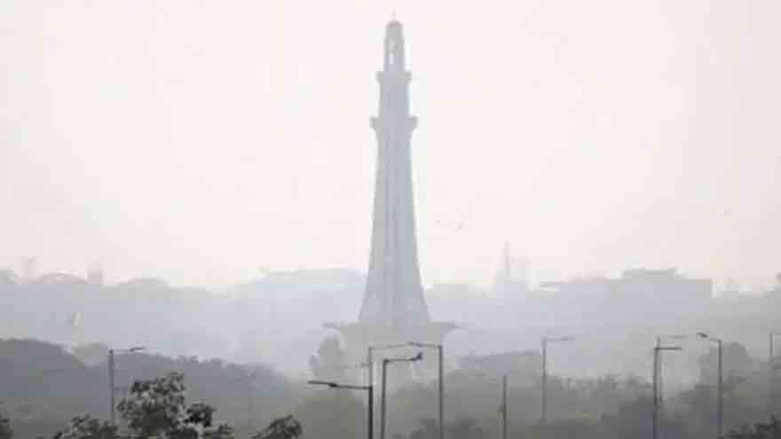 Lahore Becomes World's Most Polluted City as Air Quality Index Soars to 199