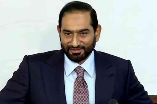 میان عامر محمود کا بہتر گورننس اور چھوٹی انتظامی اکائیوں پر زور