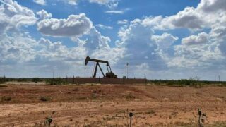 Oil Climbs as Gulf Attacks Deepen Supply Fears