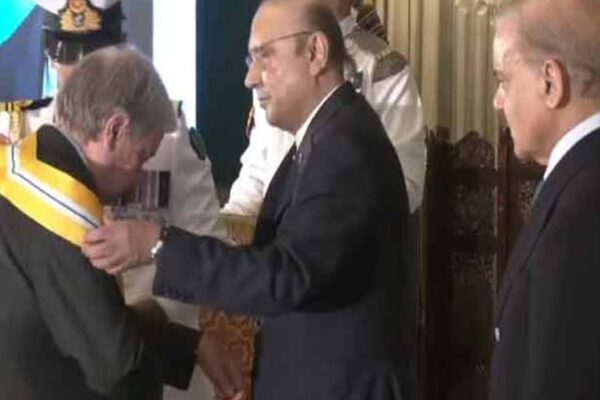 اقوام متحدہ کے سربراہ انتونیو گوتریس کو نشانِ امتیاز سے نوازا گیا
