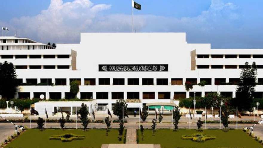 Pakistan Parliament Endorses Emergency Rule in Khyber Pakhtunkhwa as PTI Digs In
