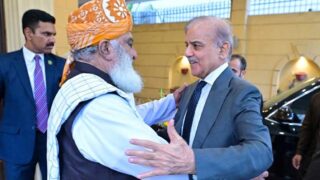 Shehbaz Sharif Phones Fazlur Rehman as PTI Long March Tests Islamabad's Nerves