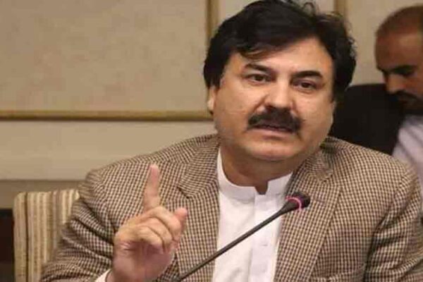 عمران خان سے ملاقات تک پی ٹی آئی کا مارچ جاری رہے گا، شوکت یوسفزئی