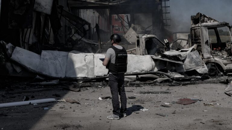 Russian Glide Bomb Kills at Least 30 Civilians in Kramatorsk Bus Strike