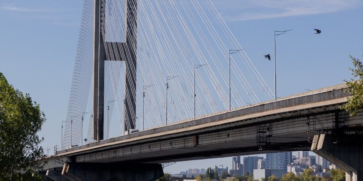 Russian Strike Damages Kyiv's North Bridge Days After South Bridge Attack