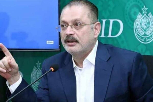 شرجیل میمن کا خیبرپختونخوا کے وزیراعلیٰ پر سخت تنقید، سیکیورٹی کی بگڑتی صورتحال پر توجہ دینے کا مطالبہ