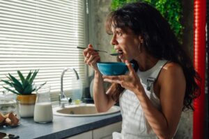 The Spoon Revolution: Why a Growing Community Is Ditching the Fork