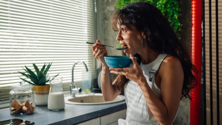 The Spoon Revolution: Why a Growing Community Is Ditching the Fork