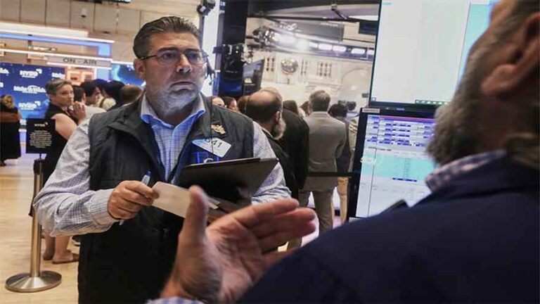 Inflation Fears Drag Wall Street Down as Bond Yields Surge