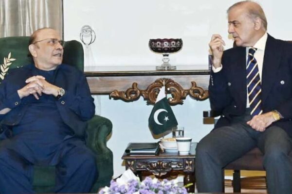 خیبر پختونخوا کی سیاسی صورتحال: صدر اور وزیراعظم کی اہم ملاقات آج متوقع